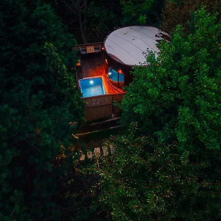 Capsule hotel Hypnosapanca Glamping
