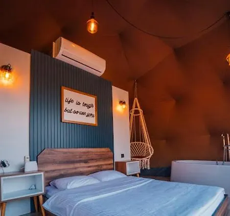 Hypnosapanca Glamping * ספנג'ה